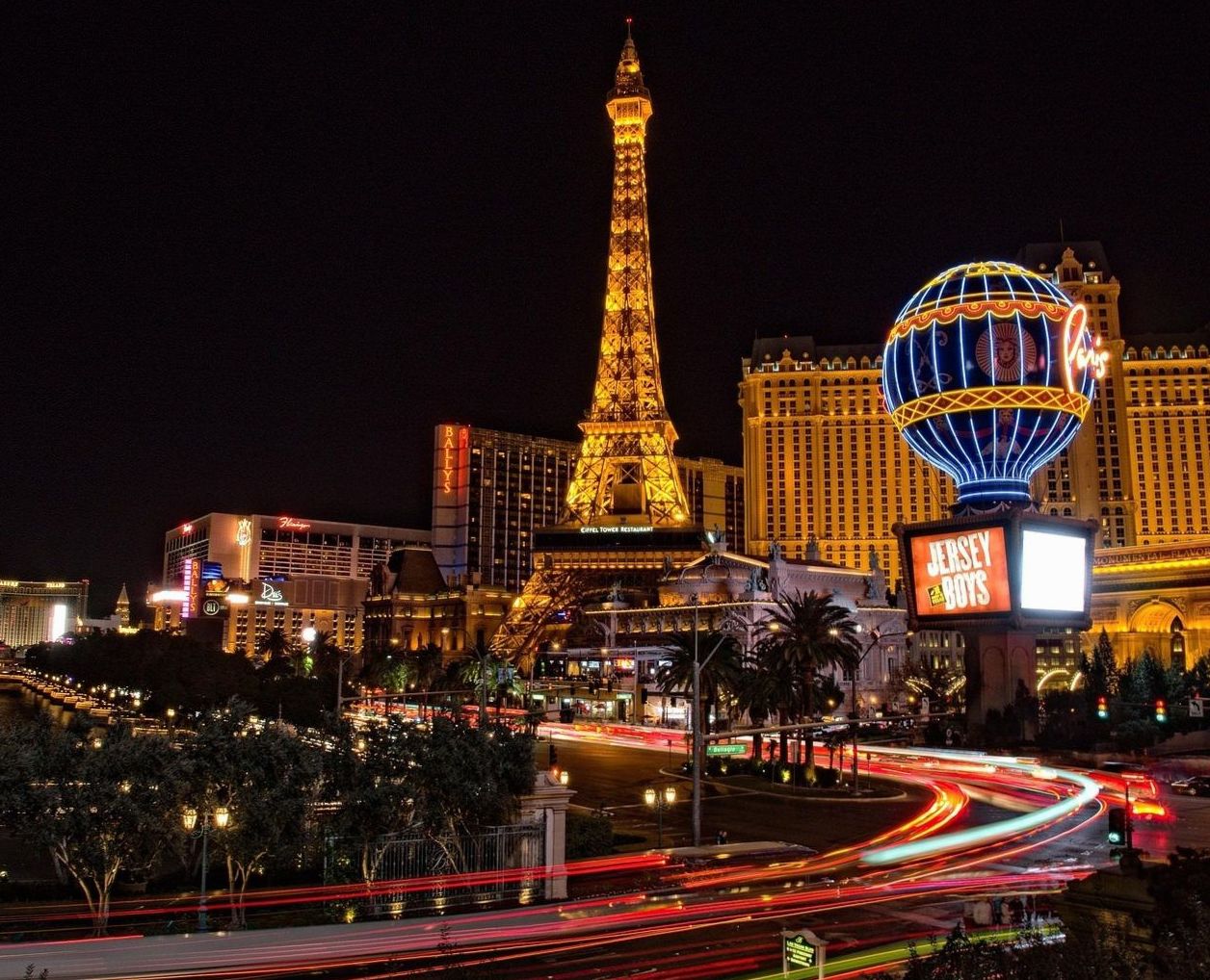 Designing Immersive Casino Hotel Environments for Modern Resorts